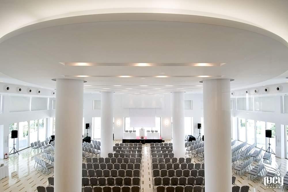 Lucy Hotel Kavála Eksteriør bilde The main conference hall