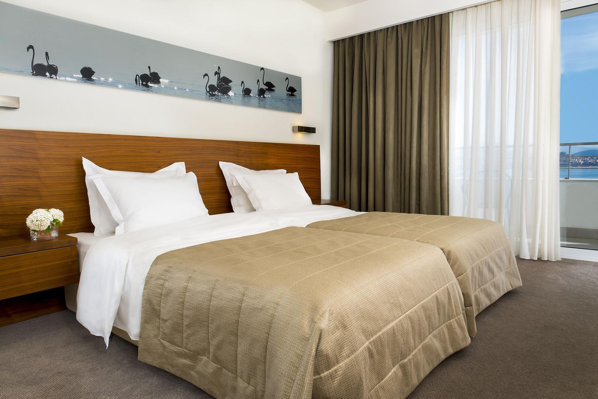 Lucy Hotel Kavála Eksteriør bilde